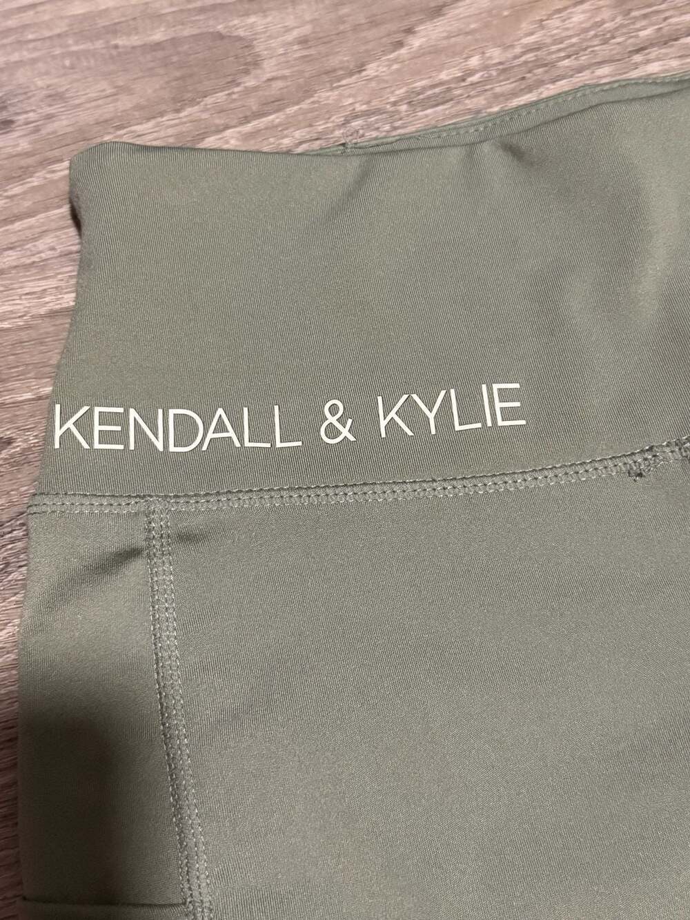 Kendall & Kylie Olive Green Moto Leggings with Pockets, Size S - Picture 5 of 5
